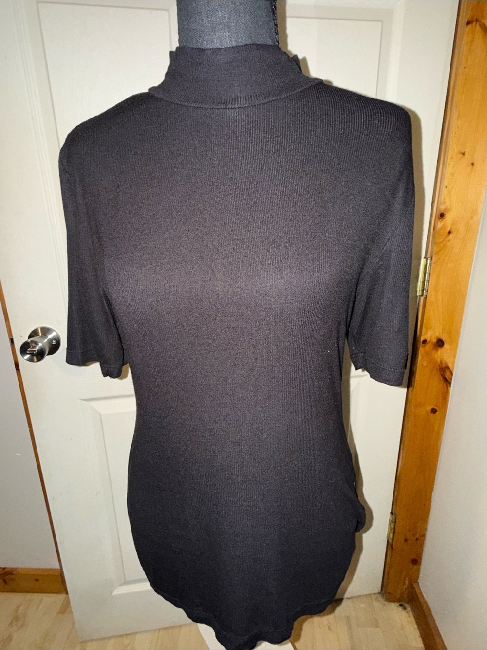 BCBGMAXAZRIA Black Mock Neck Short Sleeve Knit Top, Size L